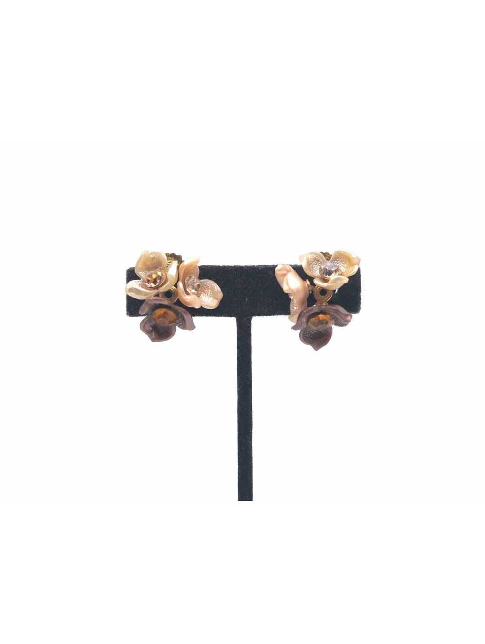 Vintage Plastic Brown and Orange Plastic & Rhinestones Flower Clip On Earrings.